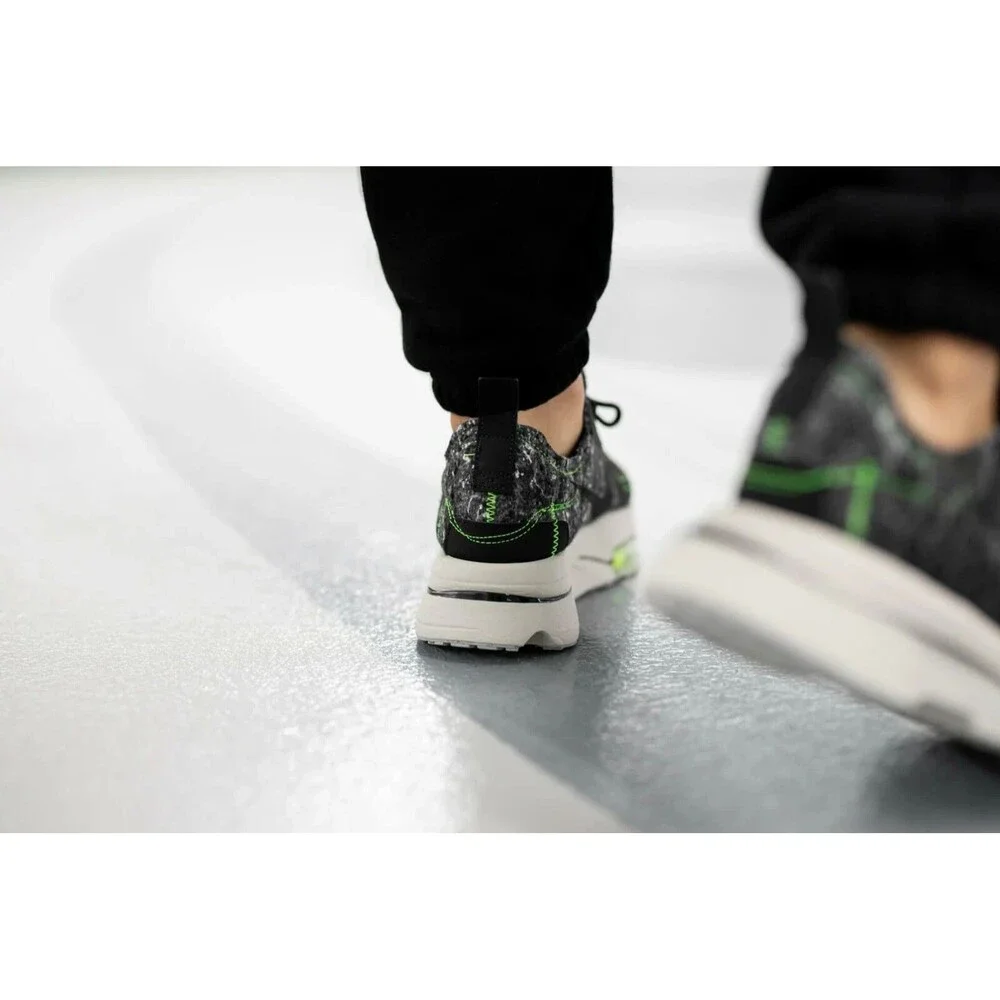 Nike Air Zoom-Type M2Z2 Men’s Size 13 Recycled Wool Pack - Black Electric CW7157